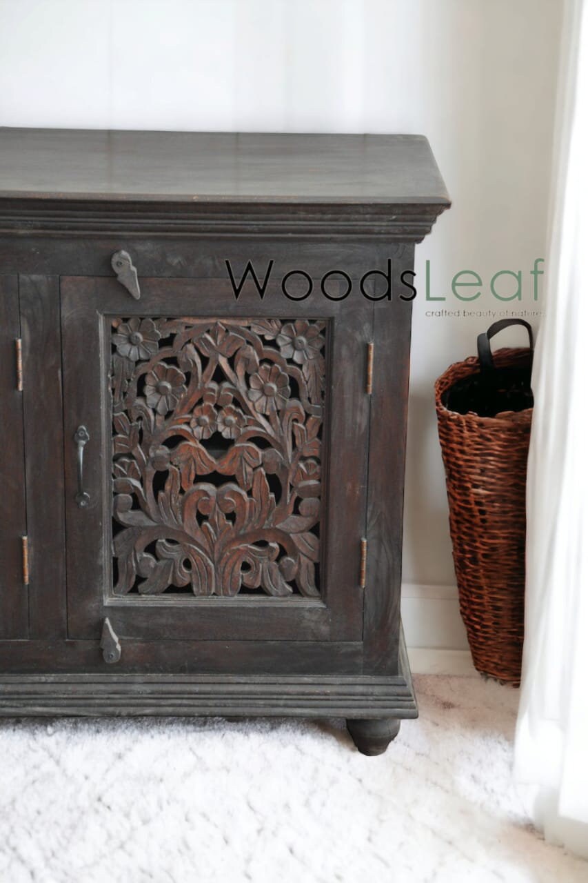 Buffet sculpté à la main, unités de rangement d’armoire, finition en bois massif indien en détresse, meubles de chambre à coucher de salon, buffet sculpté à la main