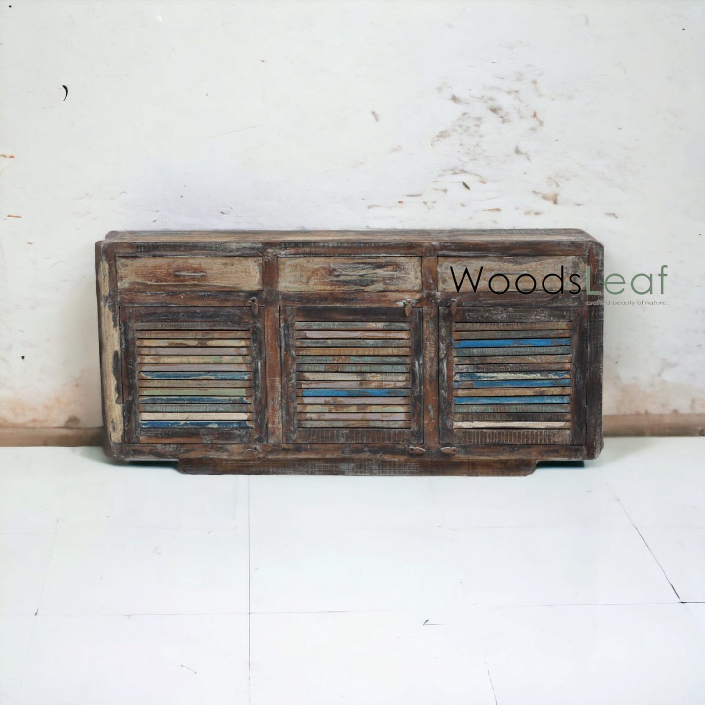 Finition vieillie en bois massif indien, buffet sculpté à la main, unités de rangement d’armoire, meubles de chambre à coucher de salon, buffet sculpté à la main