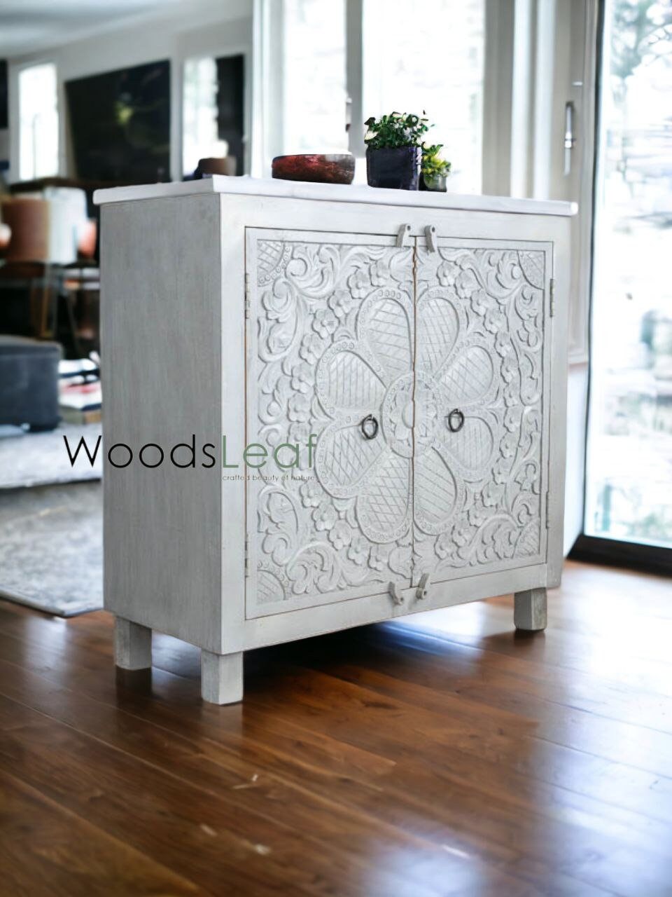 Finition en détresse, meubles de chambre à coucher de salon, buffet sculpté, buffet sculpté de fleurs à la main, unités de rangement d’armoire, bois massif indien