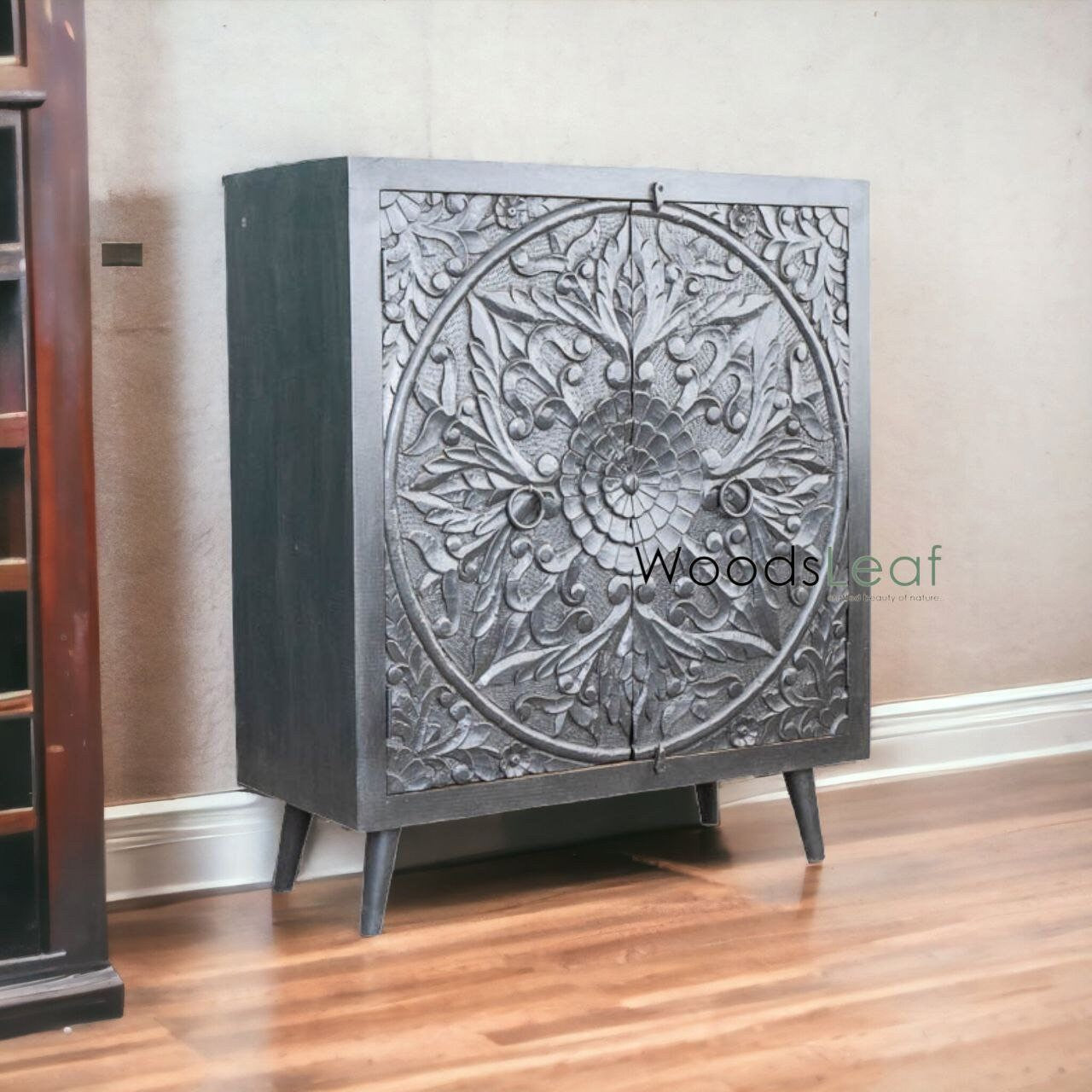 Finition en détresse, meubles de chambre à coucher de salon, buffet sculpté, buffet sculpté de fleurs à la main, unités de rangement d’armoire, bois massif indien