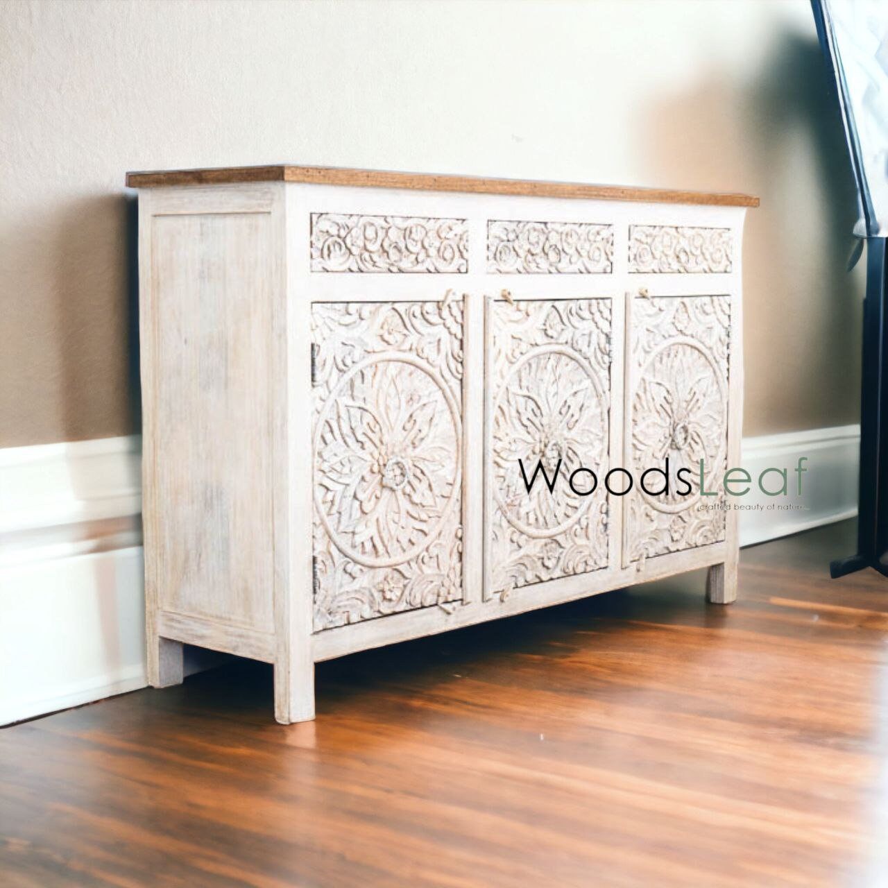 Finition vieillie en bois massif indien, meubles de chambre à coucher de salon, buffet sculpté à la main, buffet sculpté à la main, unités de rangement d’armoire