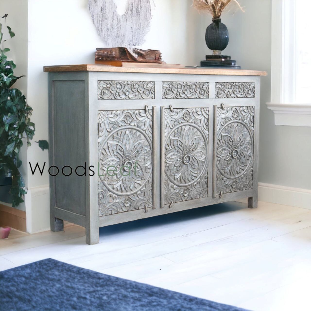 Finition vieillie en bois massif indien, meubles de chambre à coucher de salon, buffet sculpté à la main, buffet sculpté à la main, unités de rangement d’armoire