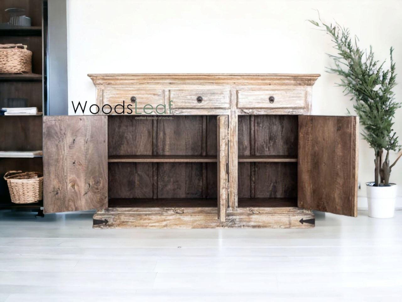Buffet sculpté à la main, buffet sculpté à la main, unités de rangement d’armoire, finition en bois massif indien en détresse, meubles de chambre à coucher de salon
