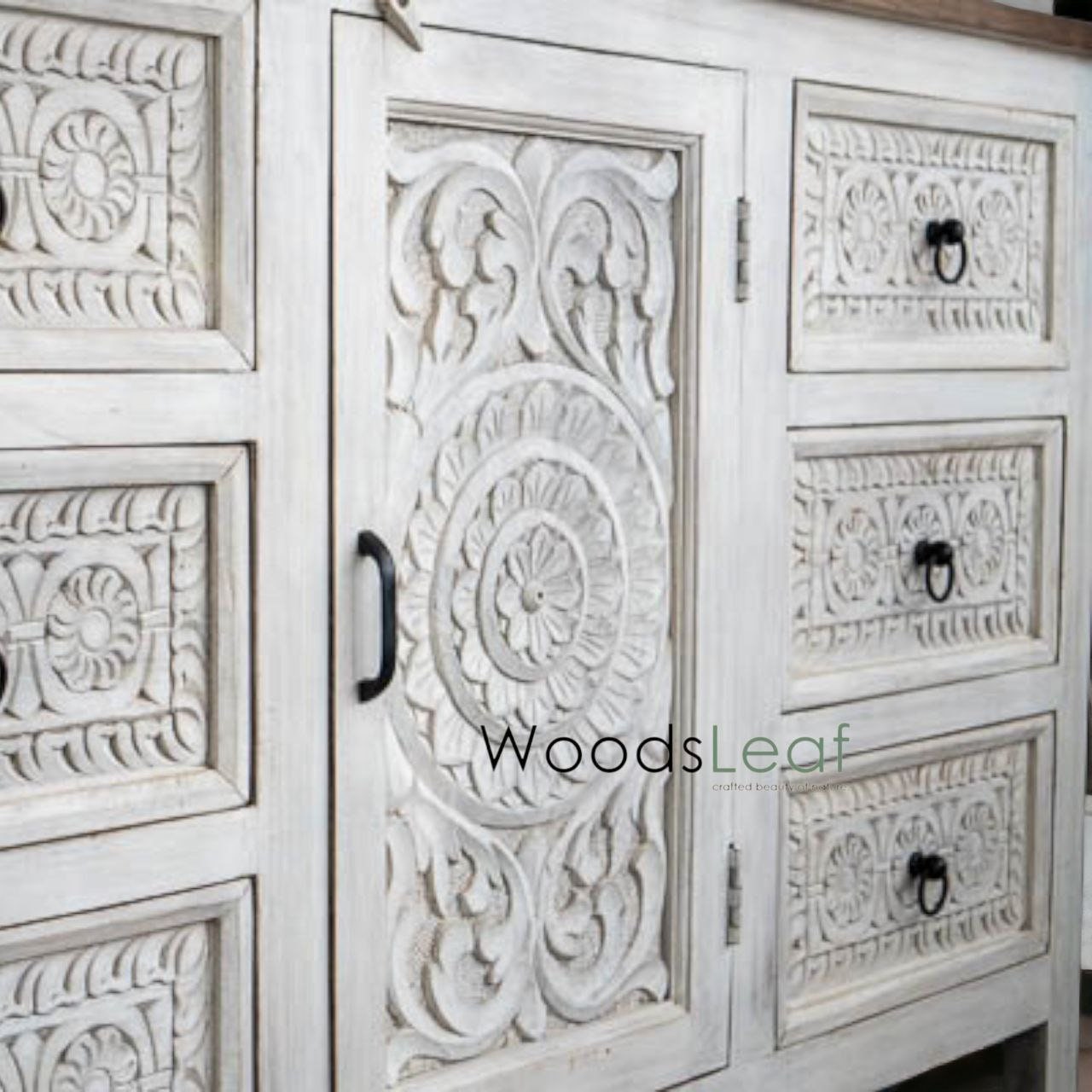 Buffet sculpté à la main, buffet sculpté à la main, unités de rangement d’armoire, finition en bois massif indien en détresse, meubles de chambre à coucher de salon