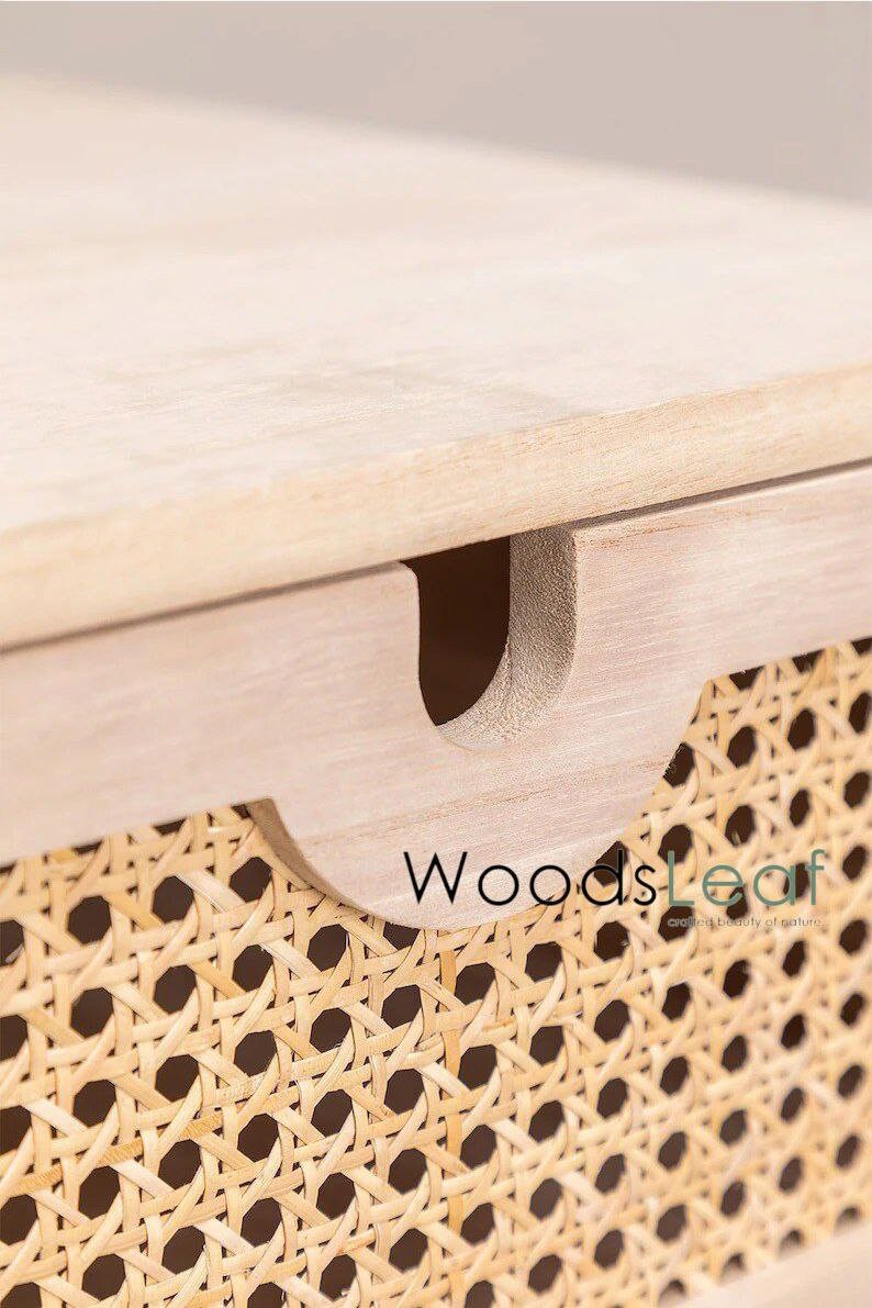 Table de chevet en canne naturelle faite à la main, tiroir en bois, décoration de maison, bois de manguier, finition naturelle, meubles indiens, table de chevet