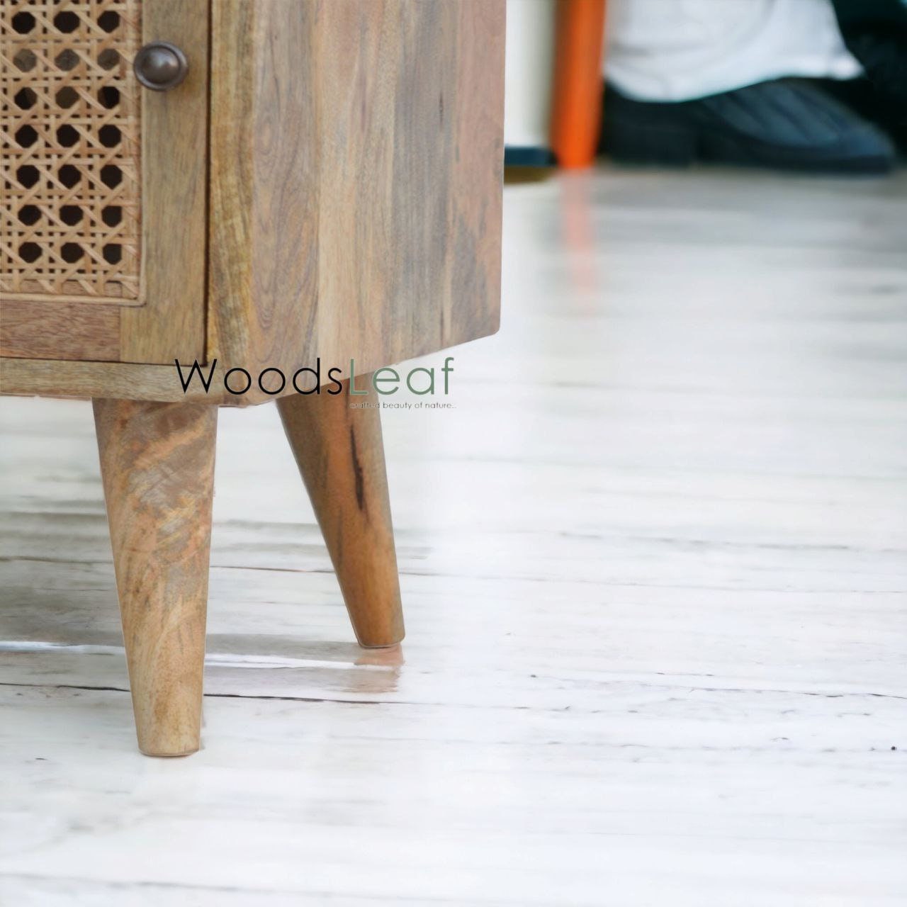 Table de chevet en canne naturelle faite à la main / Table de chevet / Tiroir en bois Décoration intérieure Bois de manguier Finition naturelle Meubles indiens