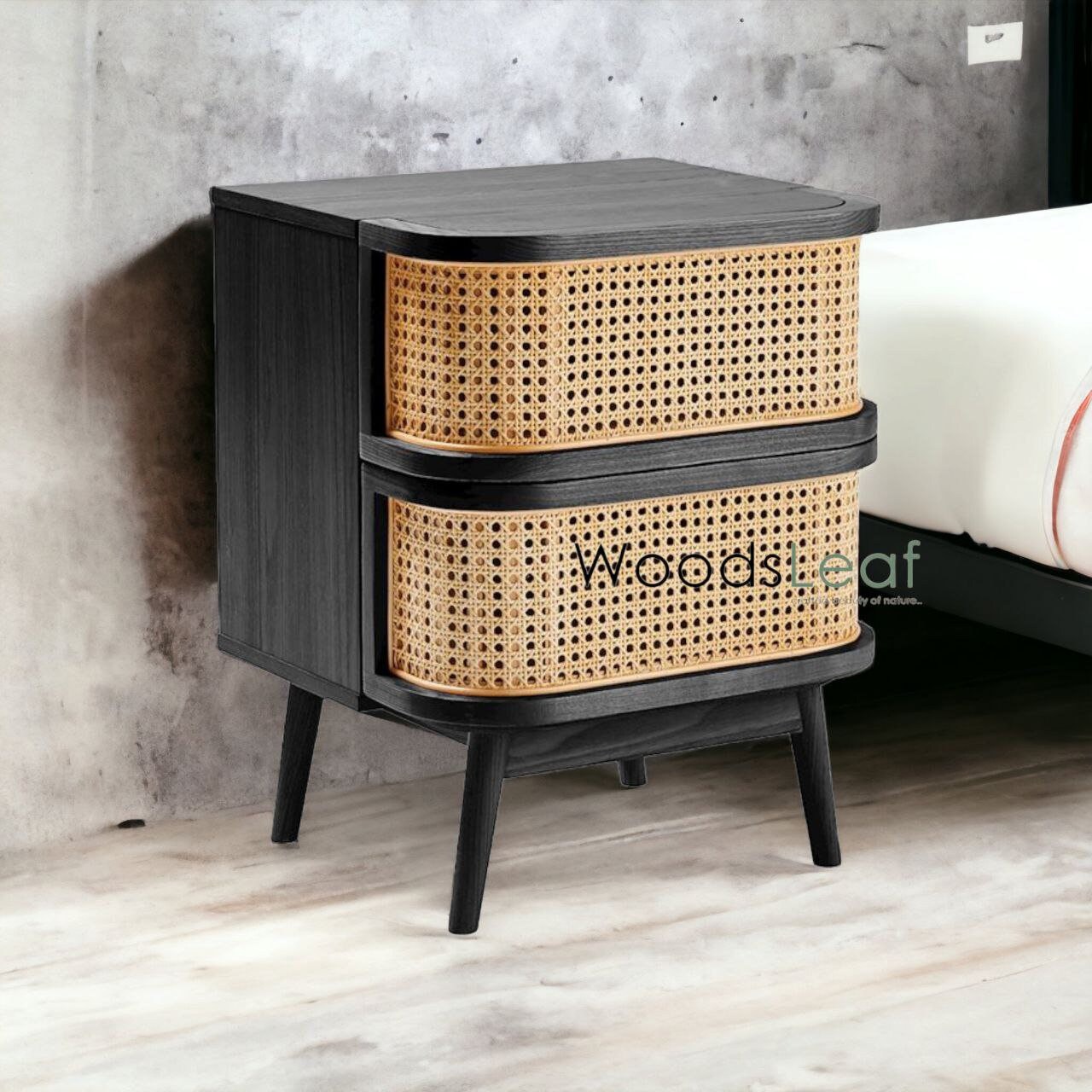 Table de chevet en canne naturelle faite à la main / Table de chevet / Tiroir en bois Décoration intérieure Bois de manguier Finition noire Meubles indiens