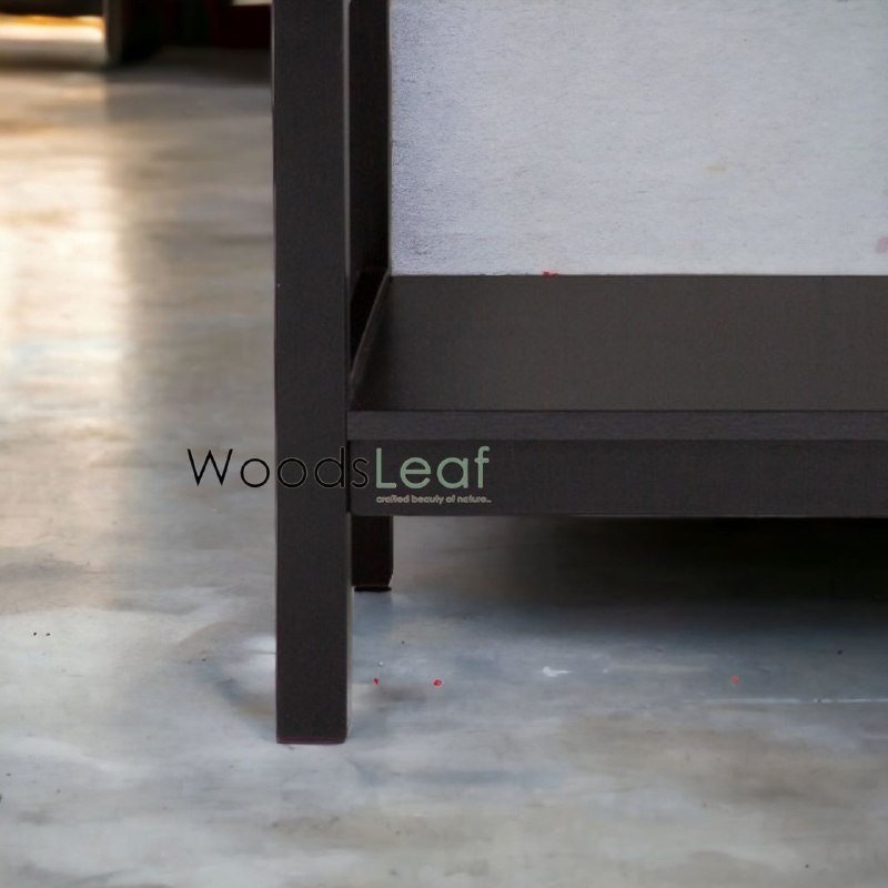 Table de chevet en canne naturelle faite à la main / Table de chevet / Tiroir en bois Décoration intérieure Bois de manguier Finition noire Meubles indiens