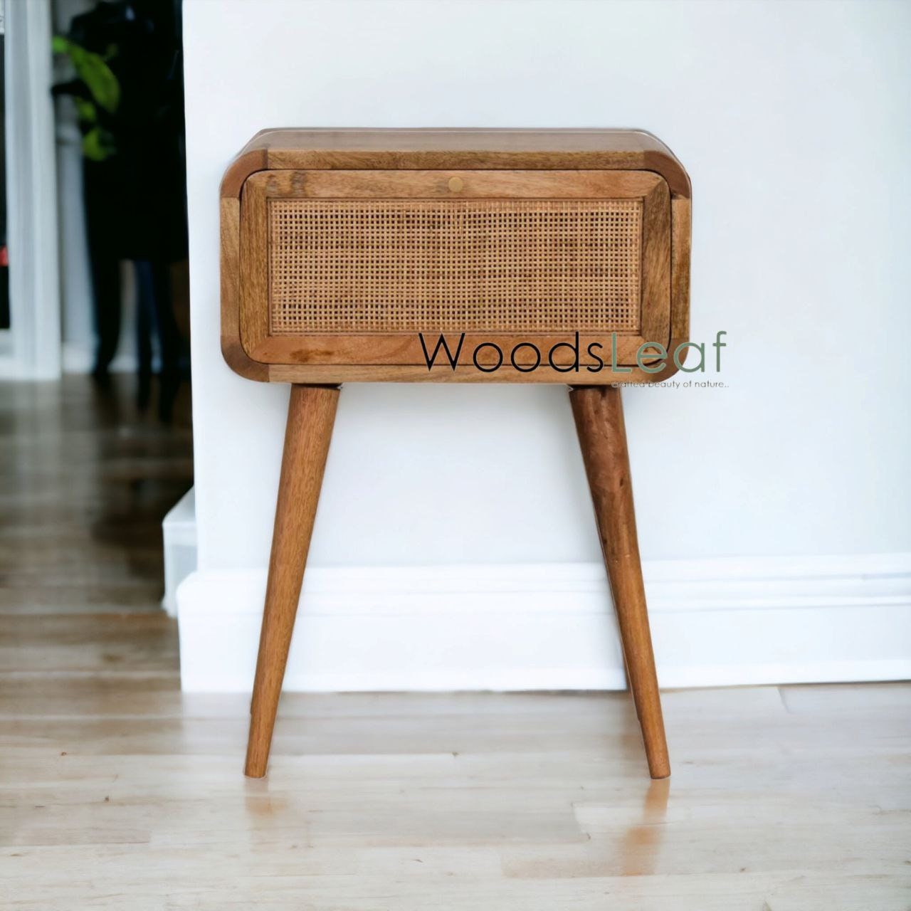 Table de chevet en canne naturelle faite à la main, tiroir en bois, décoration de maison, bois de manguier, finition naturelle, meubles indiens, table de chevet