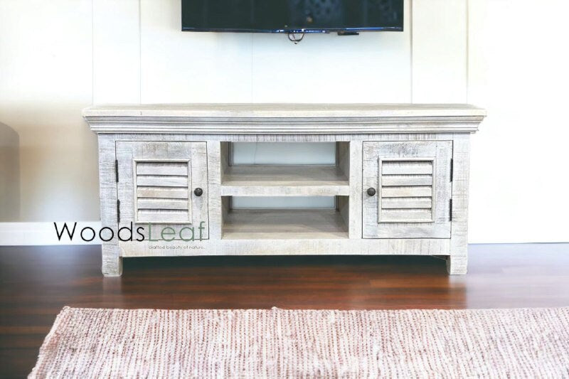 Handgefertigte Unterhaltungseinheit, Aufbewahrungseinheiten, Distressed-Finish aus indischem Massivholz, Wohnzimmer-Schlafzimmermöbel, Hand-TV-Einheit