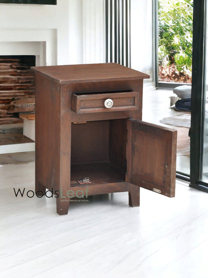 Isolde Nightstand