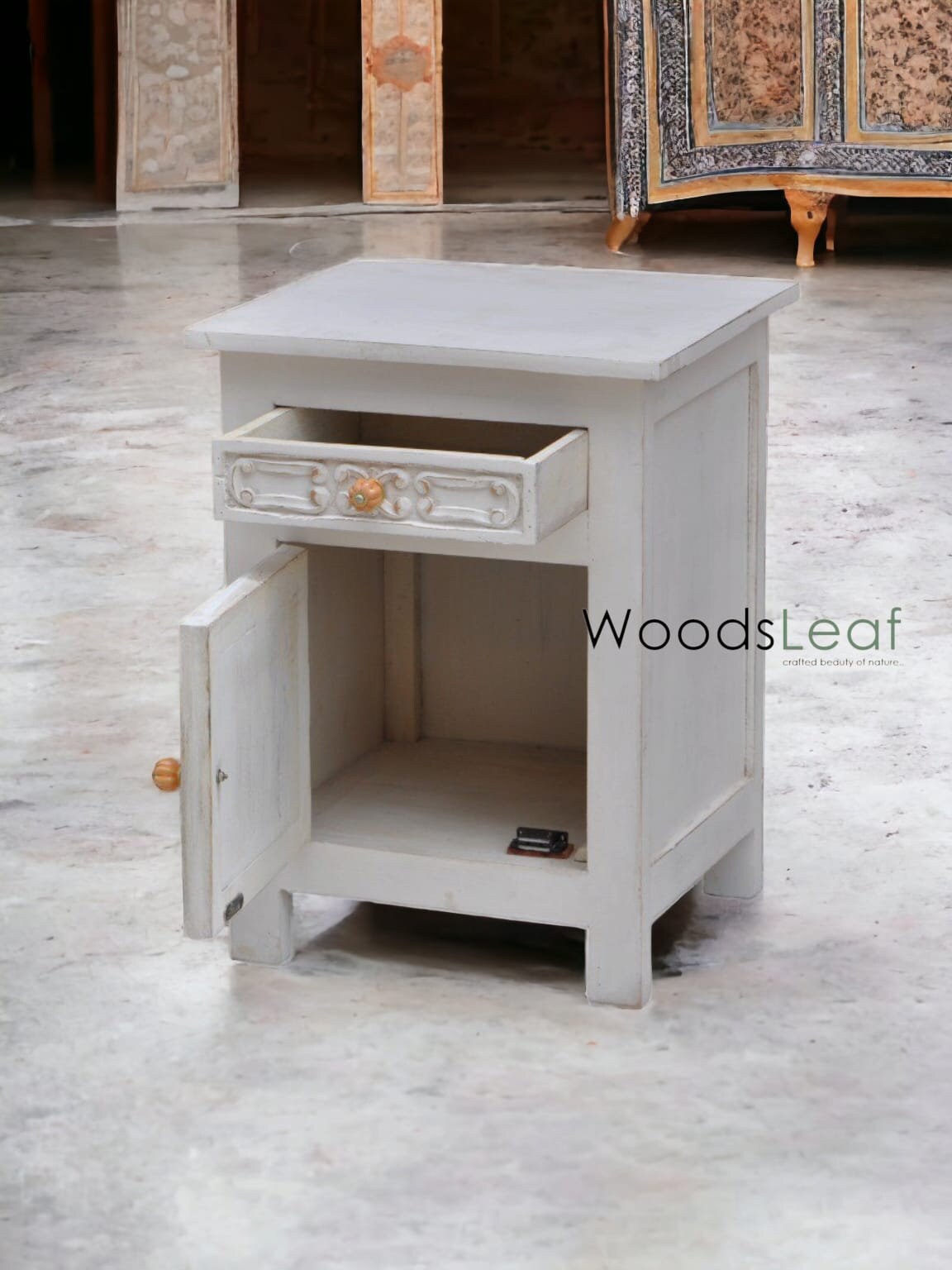 Jaya Nightstand