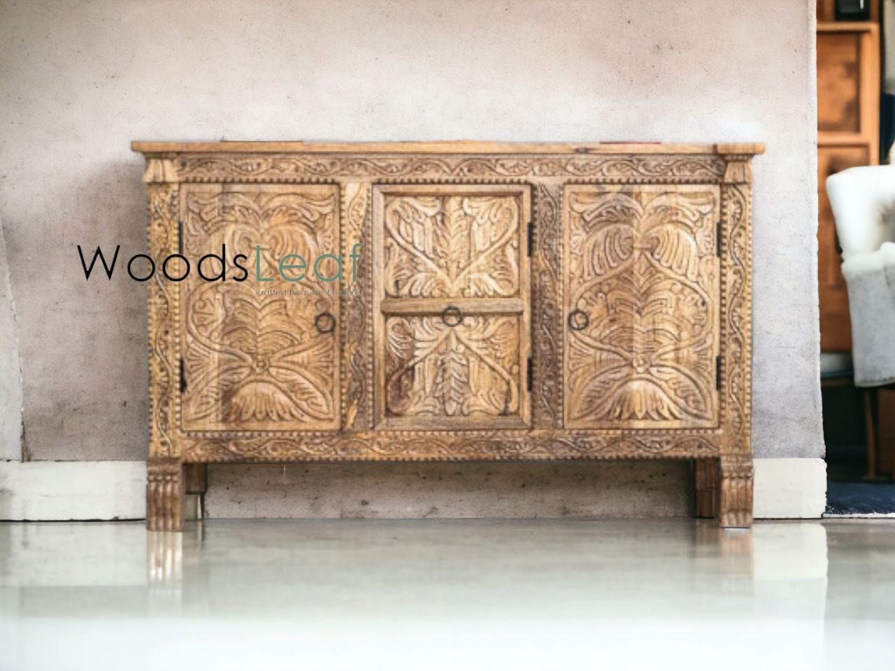 Finition vieillie en bois massif indien, meubles de chambre à coucher de salon, buffet sculpté à la main, buffet sculpté à la main, unités de rangement d’armoire